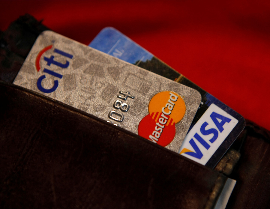 Gimme Credit: Three Ways to Manage Kids With Credit Cards