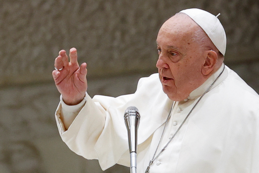 Pope calls Gaza airstrikes  cruelty  after Israeli minister s criticism