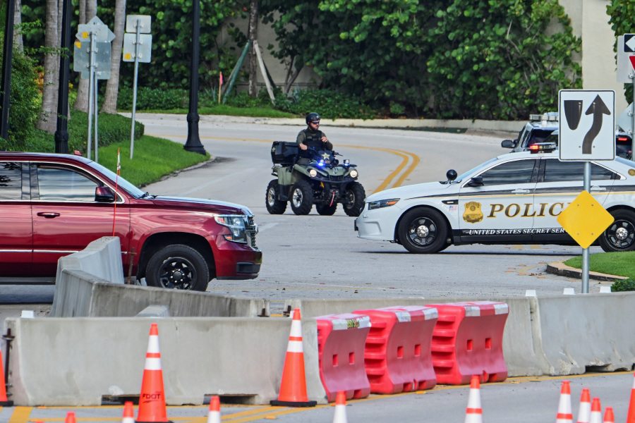 Florida Will Investigate Gunman on Trump Golf Course, Governor Desantis Says