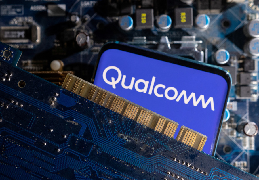 Qualcomm Approached Intel About a Takeover in Recent Days, Source Says