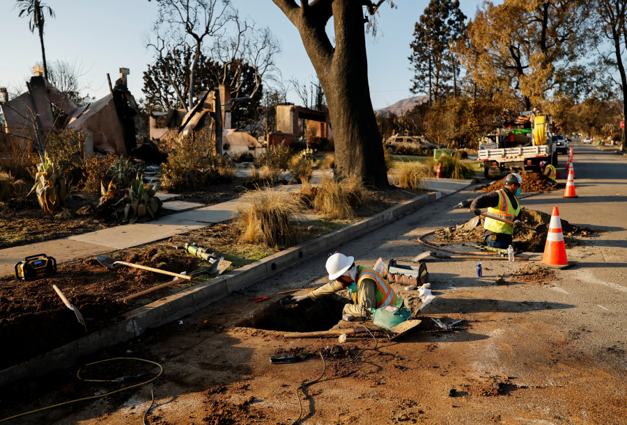 Mother of woman killed in Eaton Fire sues California utility