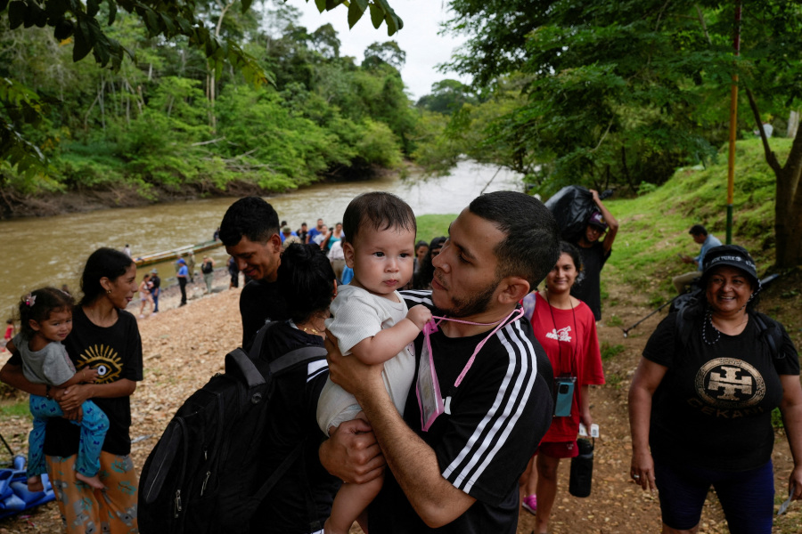 Over 300,000 migrants crossed Latin America s Darien Gap in 2024, down 42