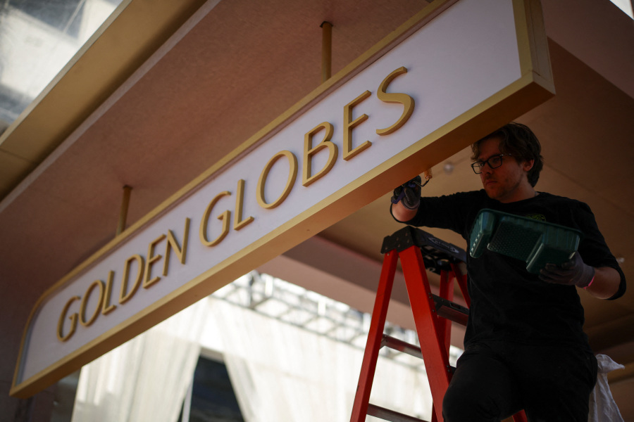 Hollywood kicks off new year with Golden Globes glitz