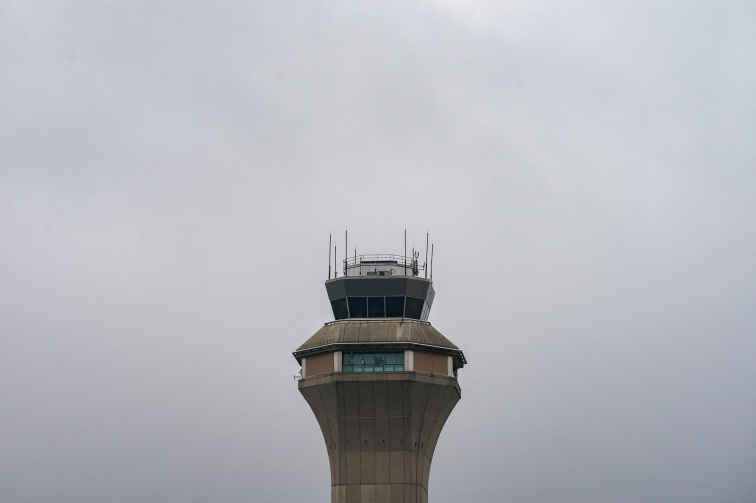 US flight delays near 7,000 as government shutdown hits Day 27