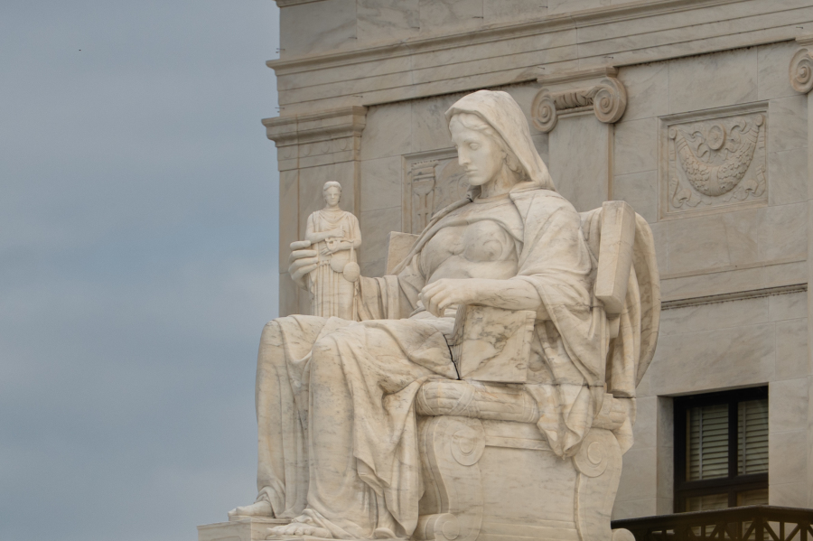 All eyes turn to Supreme Court as challenge tests presidential power