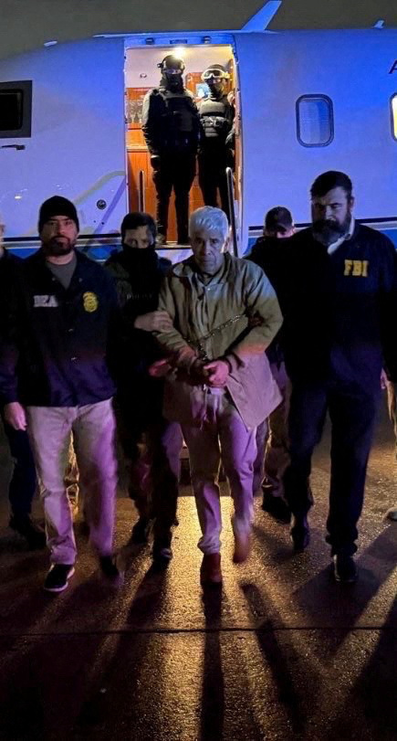 Accused Mexican cartel boss Caro Quintero due in US court after mass extradition