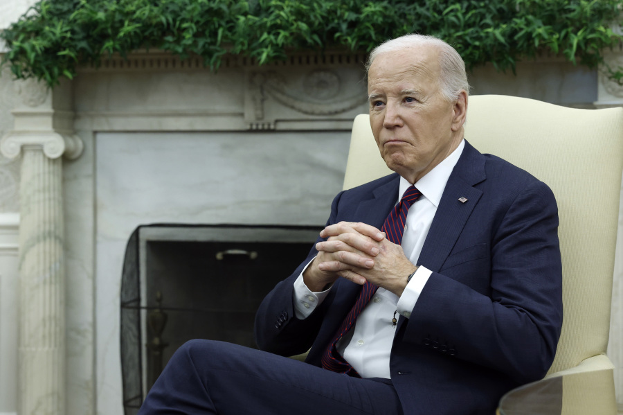 Trump declares Biden pardons  void;  cites digital signature