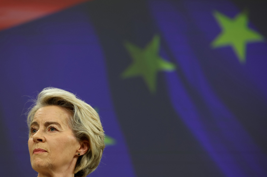 EU Commission chief says bloc ready to impose more sanctions on Russia if ceasefire breached