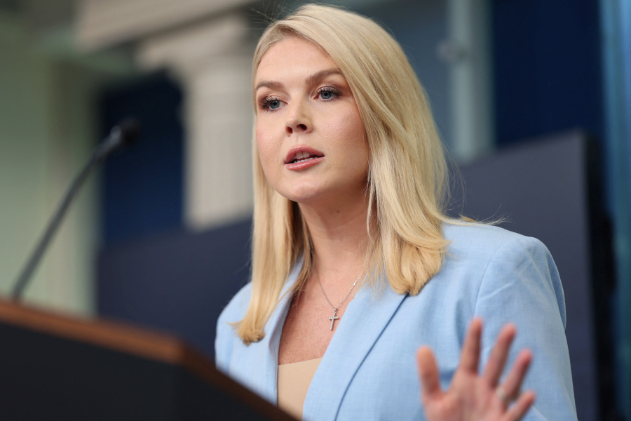 US considering Qatar offer of plane, not worried about payback, White House says