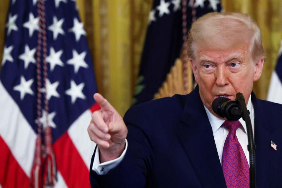 Trump says he won t fire Fed s Powell but  may have to force something  on rates