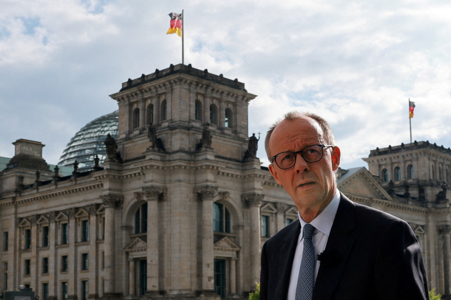 Germany s Merz wants to use coming weeks to find solution to Trump tariff row