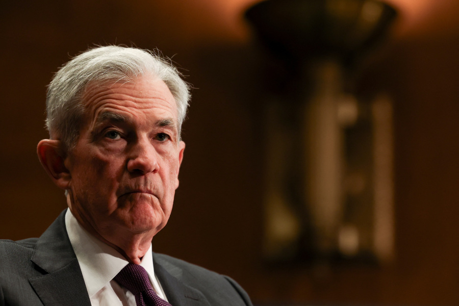 Trump says he s not planning to fire Fed s Powell