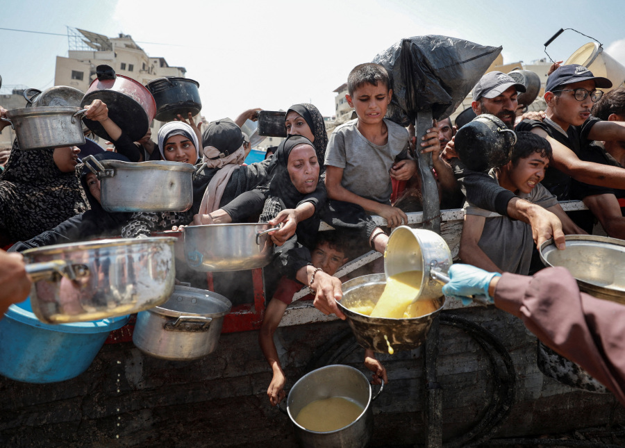 Britain warns Israel it could recognise Palestinian state as Gaza starvation spreads
