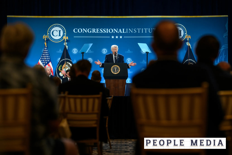 Trump dispatching Iran negotiating team to Pakistan, White House says