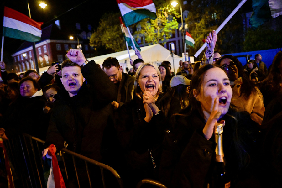Hungary s Orban concedes landmark defeat to centre-right opposition