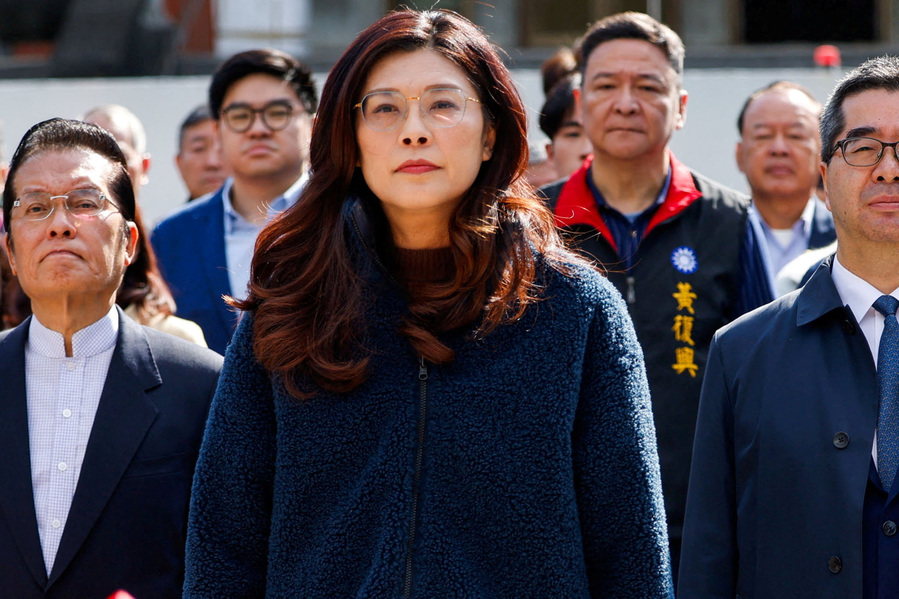 Taiwan opposition leader to visit China as Beijing ramps up  reunification  push