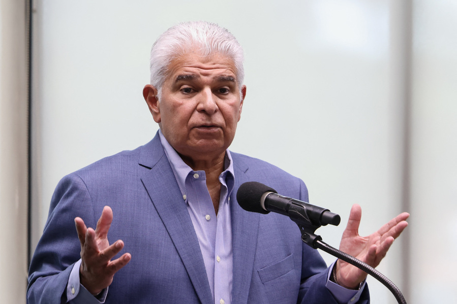 Panama president seeks to calm China tensions