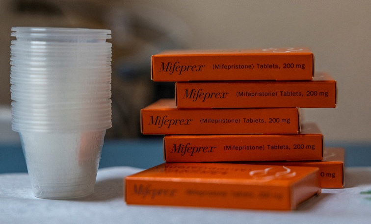 Explainer-US Supreme Court ruling preserves abortion pill access for now as other challenges loom