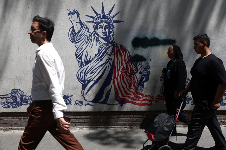 Iran studying deal to halt war as stalemate persists
