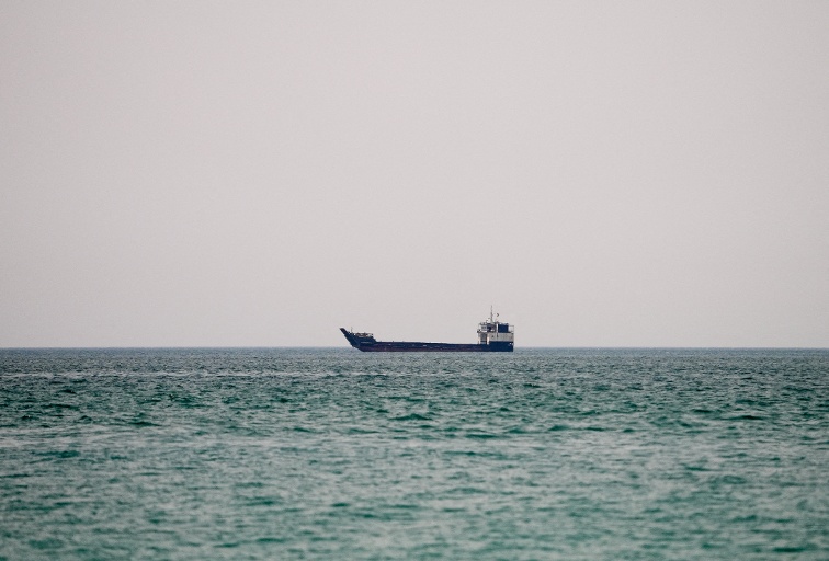 Iran insists on keeping control over Hormuz, senior Iranian sources say