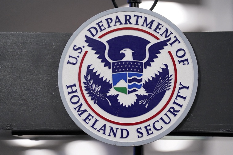 US to change visa regulations for foreign students, journalists