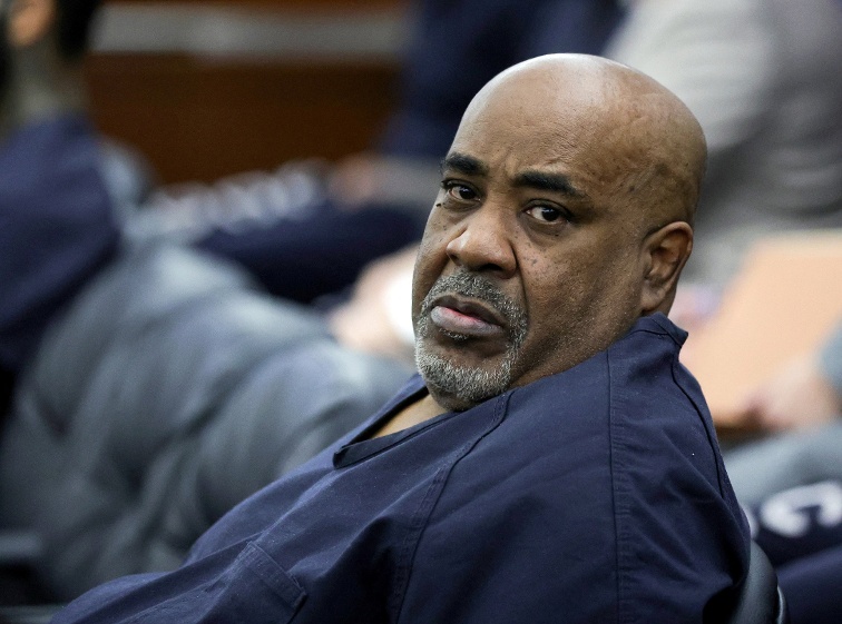 Trial opens for ex-gang leader charged with Tupac Shakur s 1996 murder