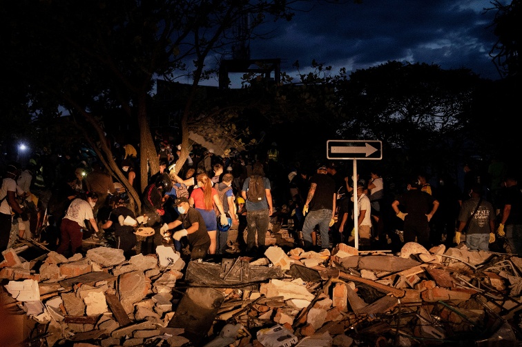 Colombia rescue efforts press on after quake, death toll expected to rise