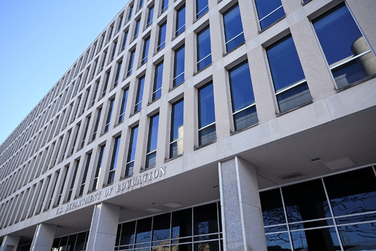 Trump administration moves to end attorney group s law school oversight