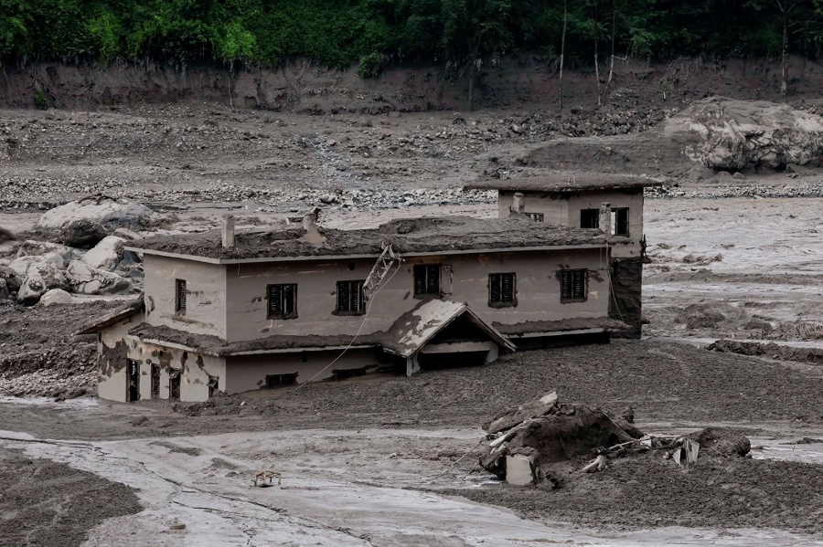 Devastating flash flood on Nepal-Tibet border kills nine, hundreds of tourists missing