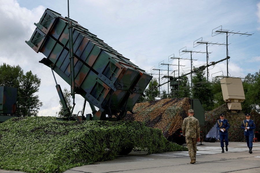 US presses on with Ukraine Patriot missile talks, sources say, despite Trump s doubts