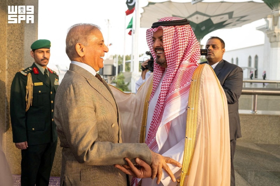 Saudi Arabia, Turkey and Pakistan to sign joint defence deal amid regional turmoil