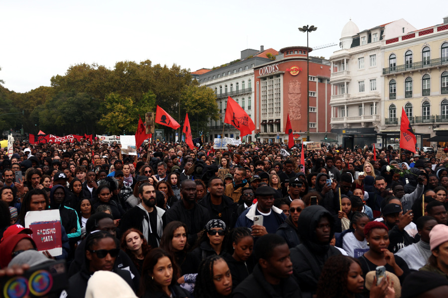 Thousands Protest in Lisbon Against Police Violence