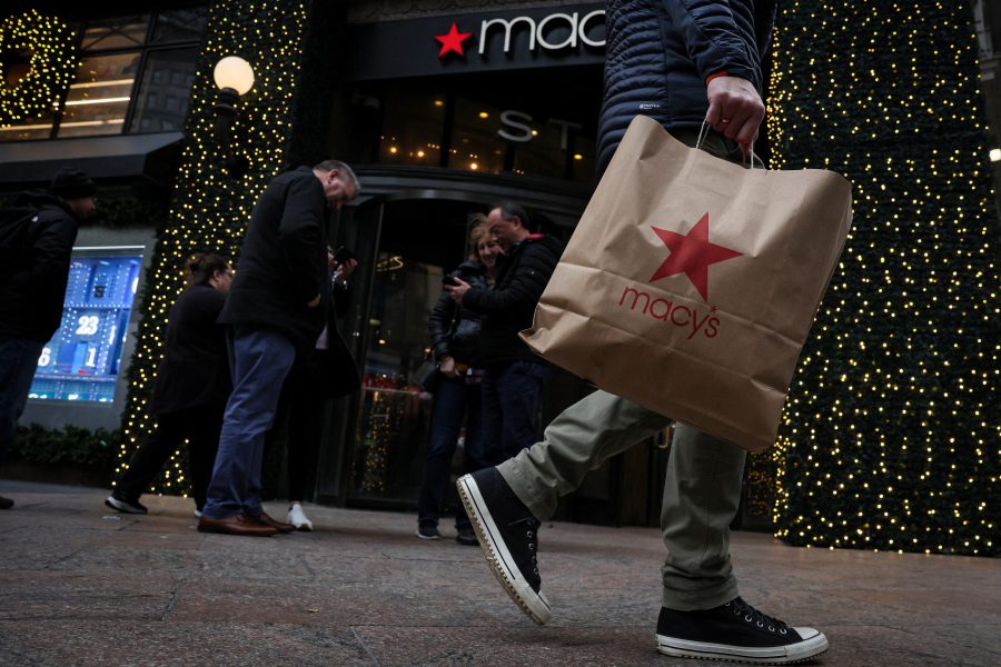 Macy s to Hire More Than 31,500 Employees for Holiday Season