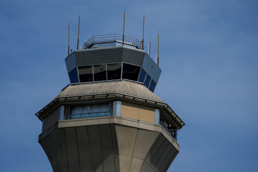 US air safety at risk with traffic controllers as  pawns  in shutdown, official says