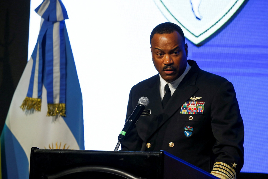 In surprise move, head of US military for Latin America to step down