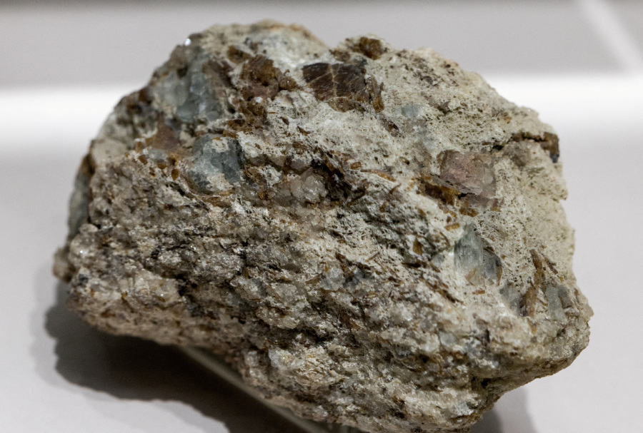 China devises plan to keep US military from getting its rare-earth magnets, WSJ reports