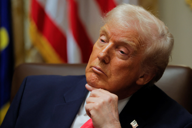 Trump to propose sharp rollback in US vehicle fuel economy rules