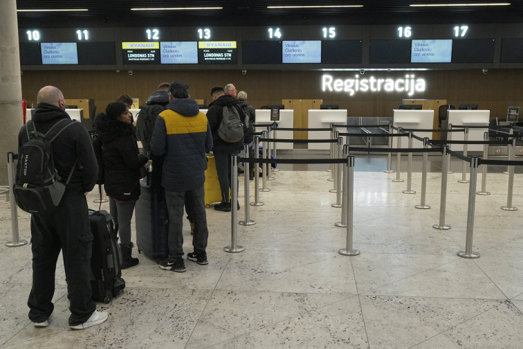 Lithuania declares state of emergency over balloons from Belarus