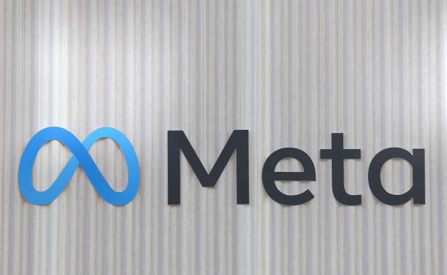 Meta prepares for layoffs on Monday -internal memo