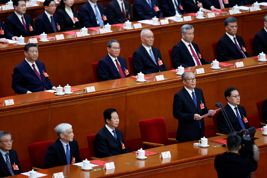 Infection blamed for top Chinese lawmaker s absence from key parliament session