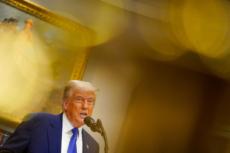 Trump starts Gulf visit seeking big economic deals