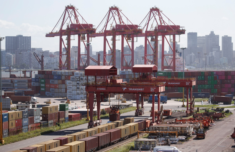 US shifting Africa strategy to  trade, not aid , envoy says