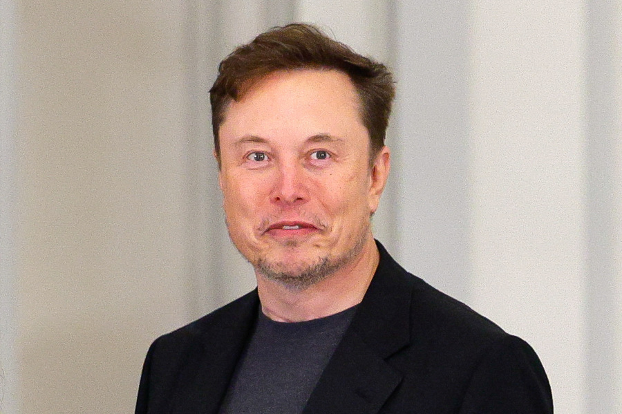 Musk says he is still committed to being Tesla CEO in 5 years  time