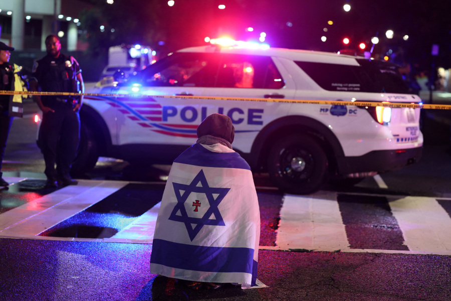 Two Israeli embassy staffers killed in Washington shooting