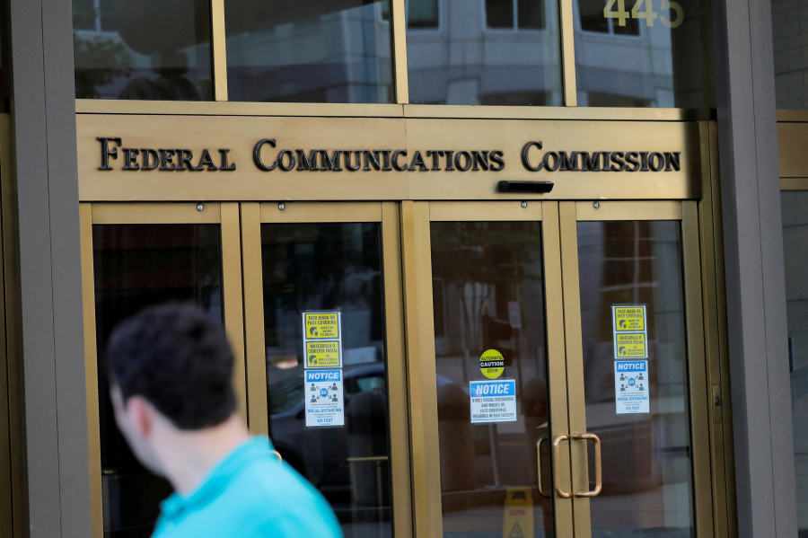 US agency votes to bar Chinese labs deemed security risks from testing US electronics