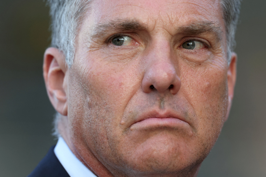Australia s defence minister urges greater military openness from China