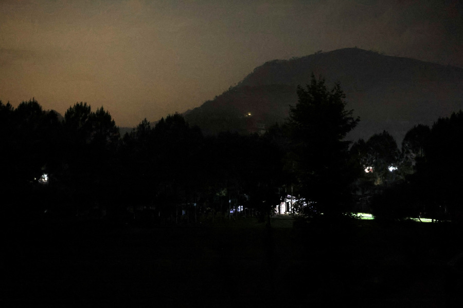 India strikes Pakistan in aftermath of Kashmir tourist killings