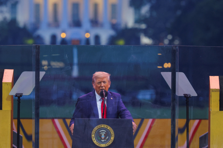 Trump vetoed an Israeli plan to kill Iran s supreme leader, US officials say