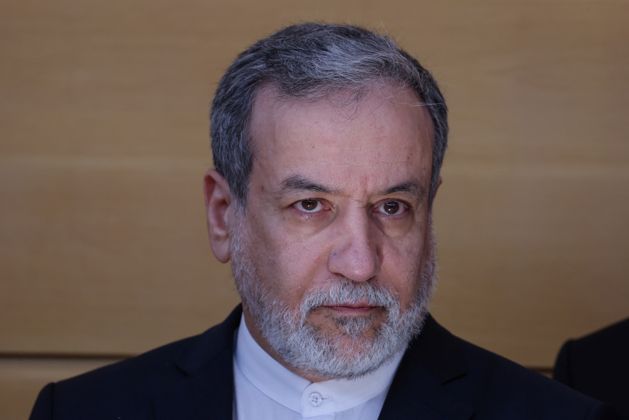 Iran held direct talks with US amid intensifying conflict with Israel, diplomats say