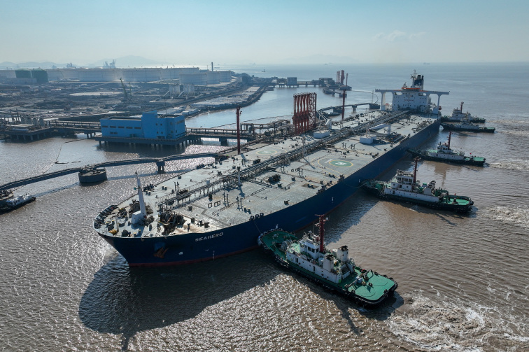 Trump says China can buy Iranian oil, but urges it to purchase US crude